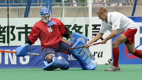 FHOCKEY-OLY-2008-MAS-POL