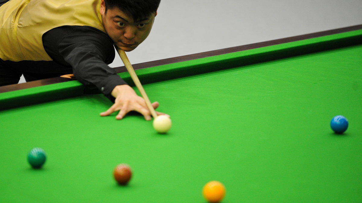 Liang Wenbo