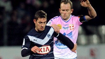 Pomocnik Girondins Bordeaux, Ludovic Obraniak, podczas meczu z Evian