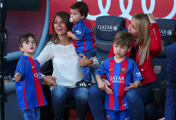 Antonella Roccuzzo z synami, Sofia Balbi z synem