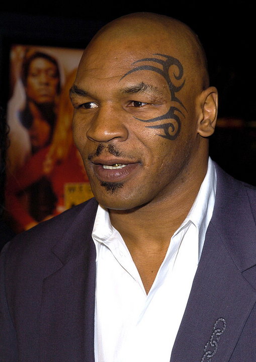 Mike Tyson w 2004 roku