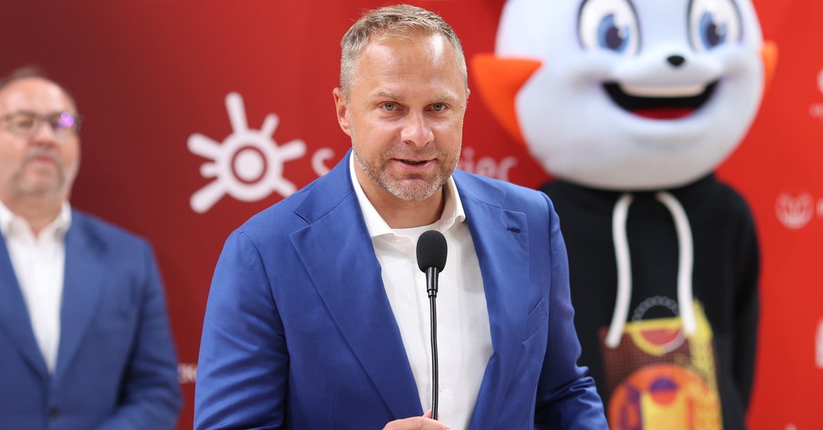 Organizują mecze w dzień Wszystkich Świętych. Ale tradycja trwa