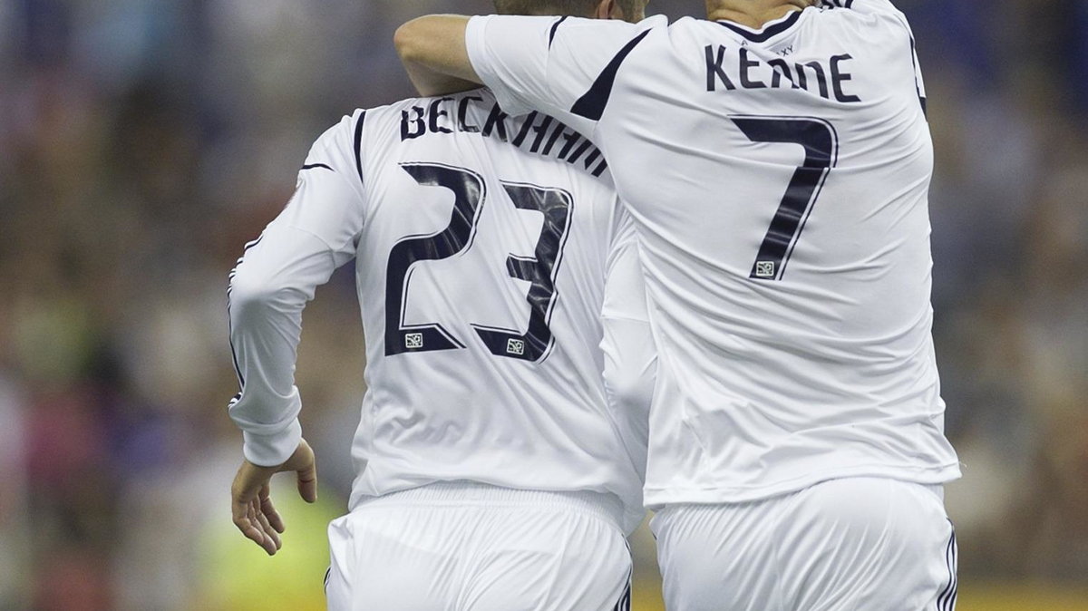 David Beckham (23) i Robbie Keane