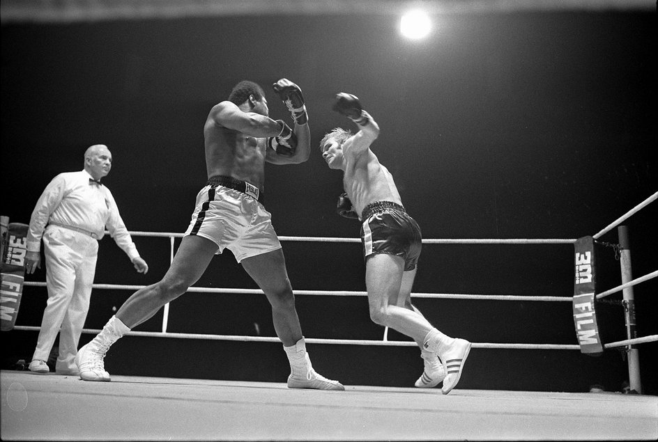 Pojedynek Jurgena Blina z Muhammadem Ali