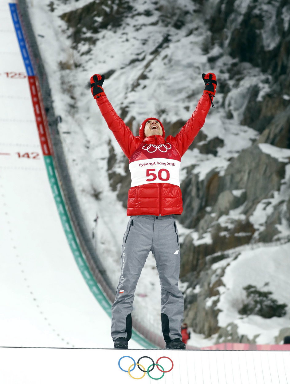 Kamil Stoch został trzecim skoczkiem w historii, który obronił złoty medal olimpijski na dużej skoczni