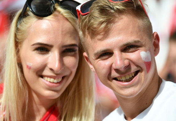 FBL-EURO-2016-MATCH29-UKR-POL-FANS