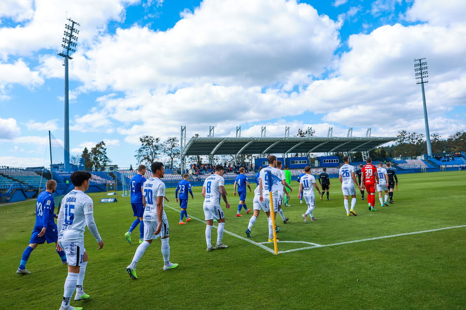 Stadion Stomilu to jeden z najbardziej zaniedbanych obiektów na szczeblu centralnym