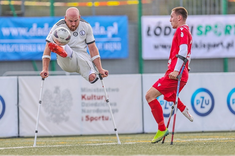 Mariusz Adamczyk (Legia Warszawa) i Krystian Kapłon (Wisła Kraków)