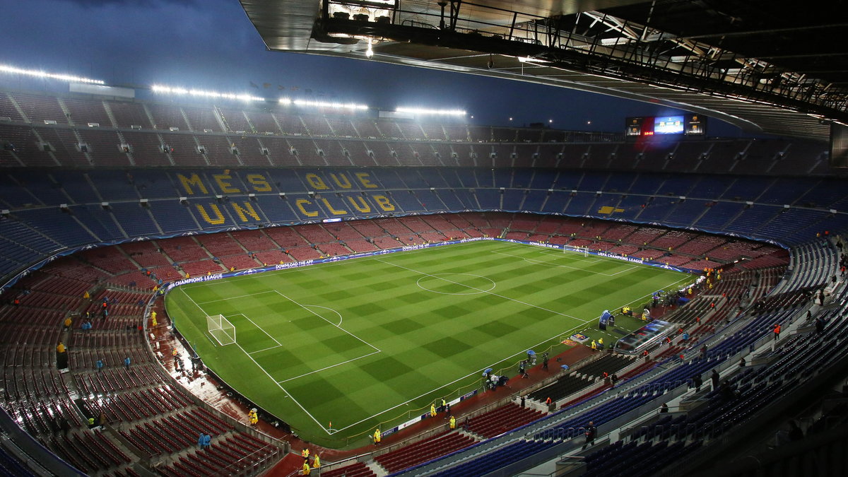 FOOTBALL - UEFA CHAMPIONS LEAGUE - FC BARCELONA v ARSENAL