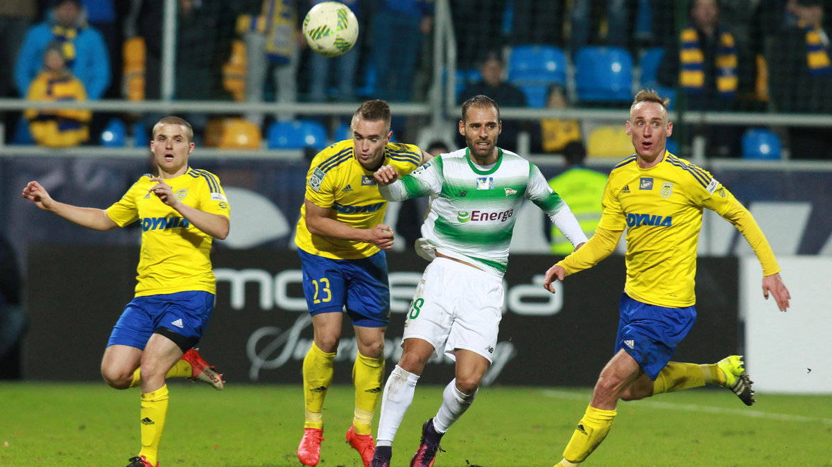 Pilka nozna. Ekstraklasa. Arka Gdynia - Lechia Gdansk. 30.10.2016