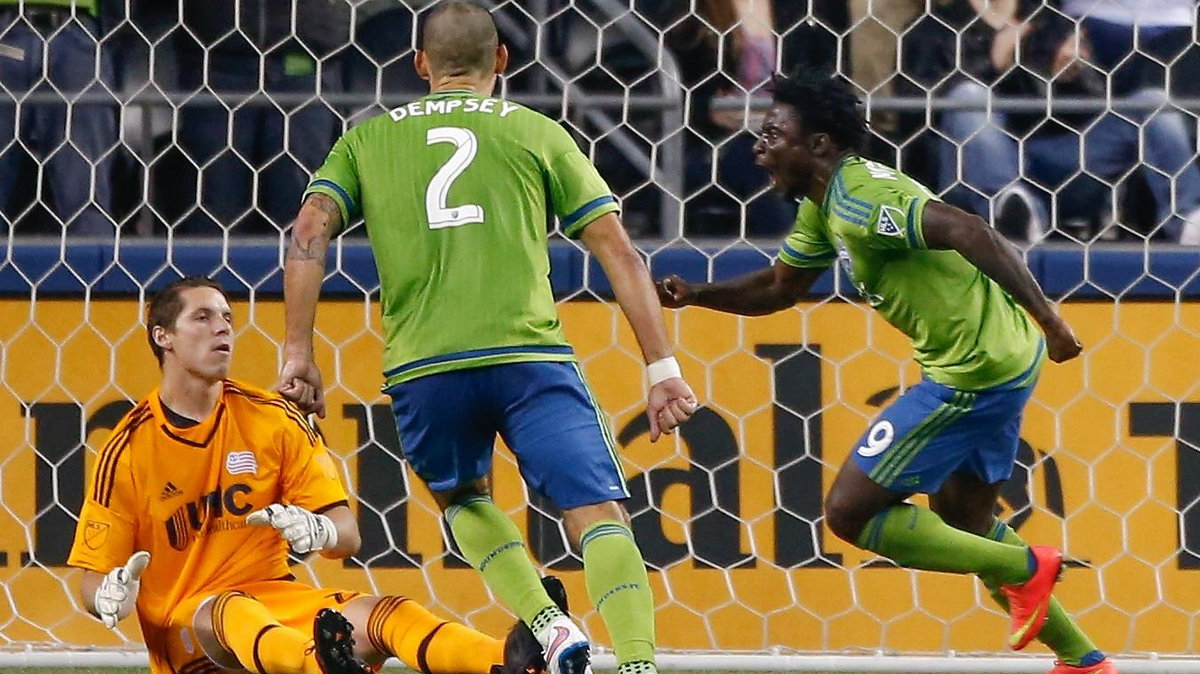 Obafemi Martins, Clint Dempsey, Bobby Shuttleworth, MLS, Seattle Sounders, New England Revolution