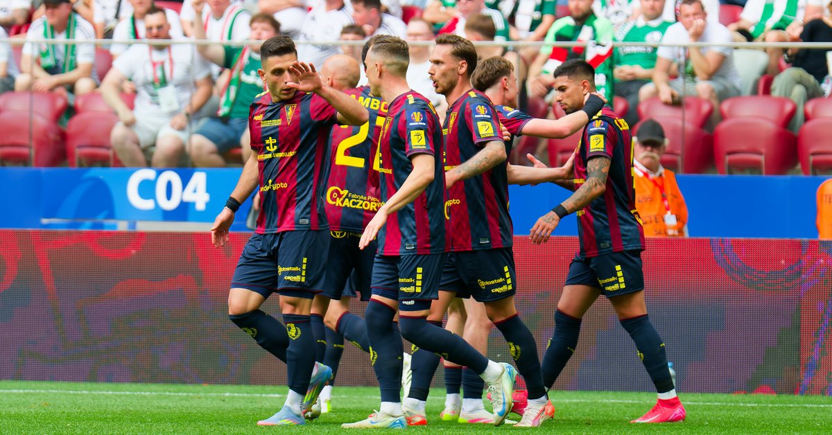 Pogoń Szczecin-Lechia Gdańsk: typy, kursy, gdzie oglądać? (17.05.2025)