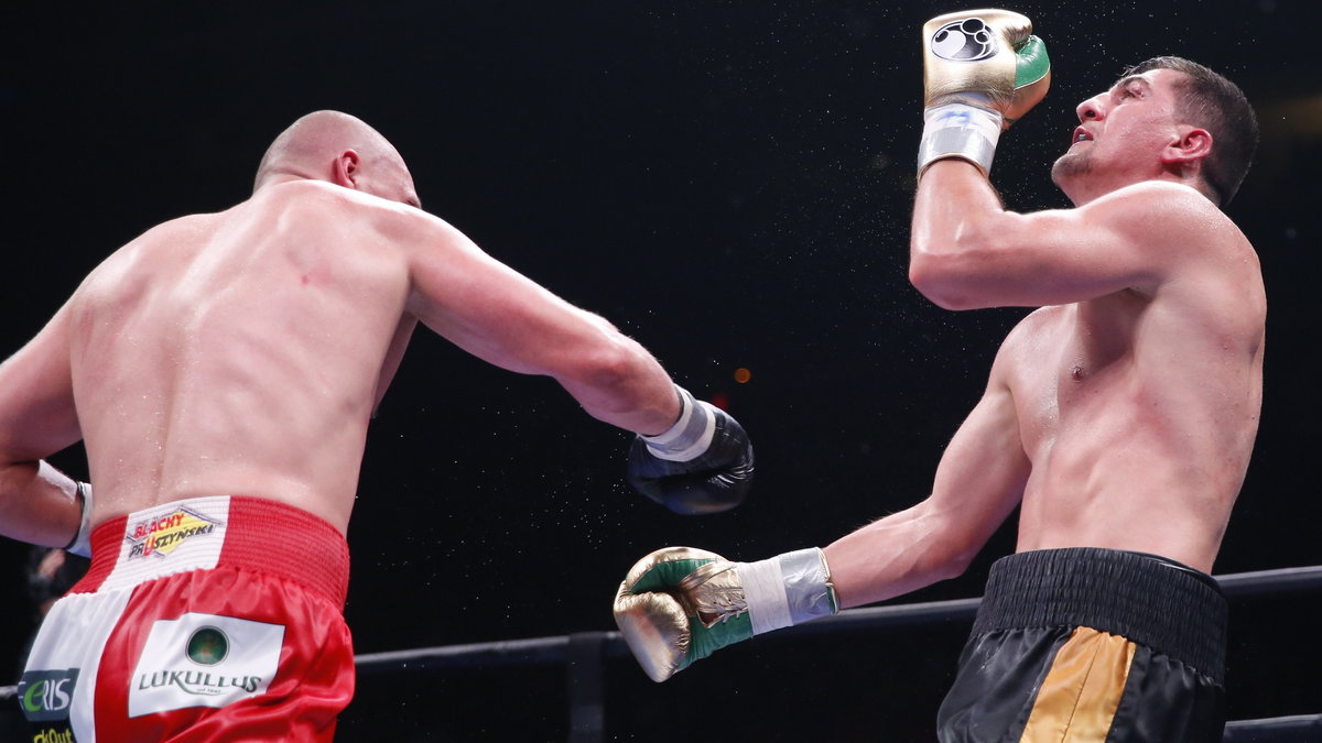 Marco Huck (P) w walce z Krzysztofem Głowackim