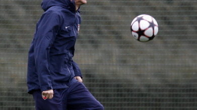 FBL-EUR-C1-ARSENAL-AZ ALKMAAR-TRAINING