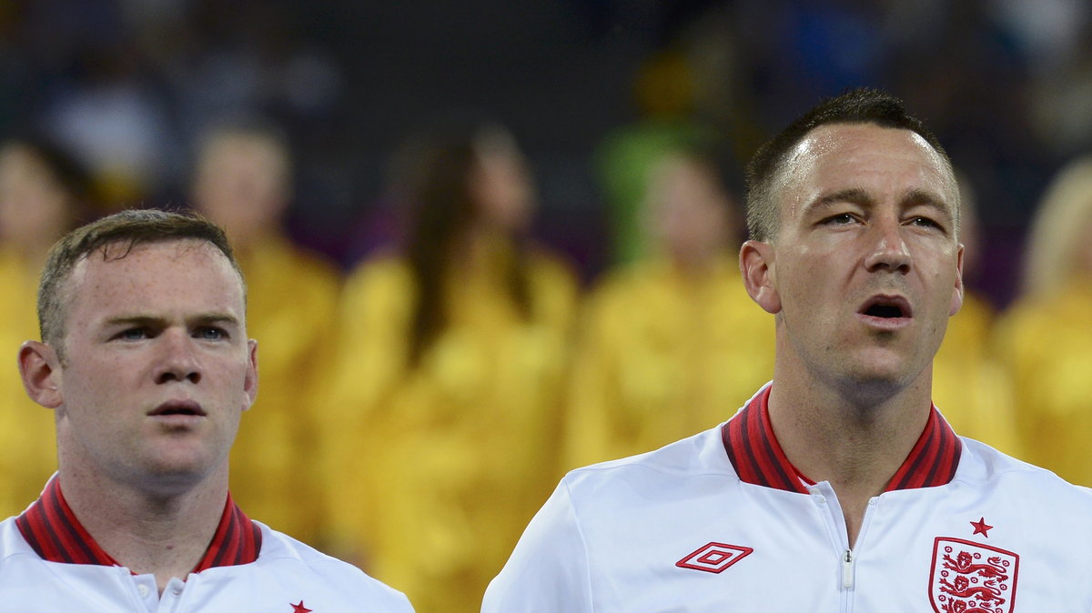 Wayne Rooney (z lewej) i John Terry