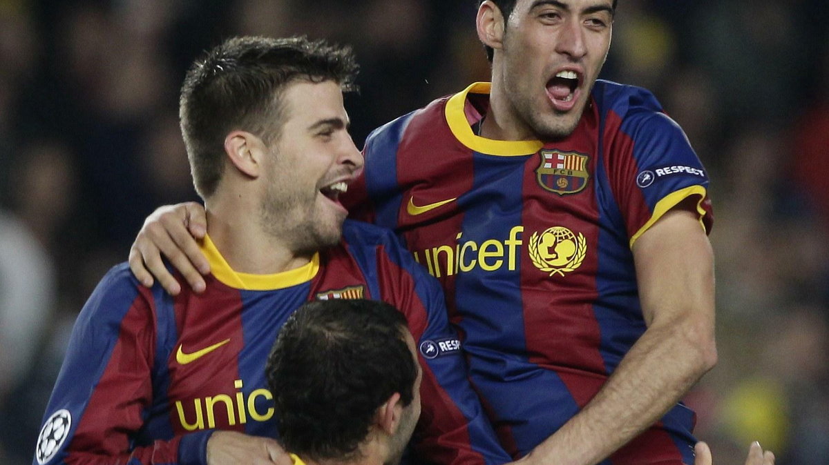 Sergio Busquets (z prawej)