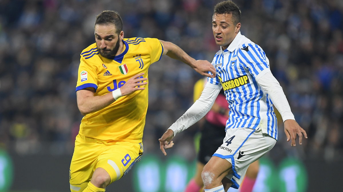 Gonzalo Higuain i Thiago Cionek