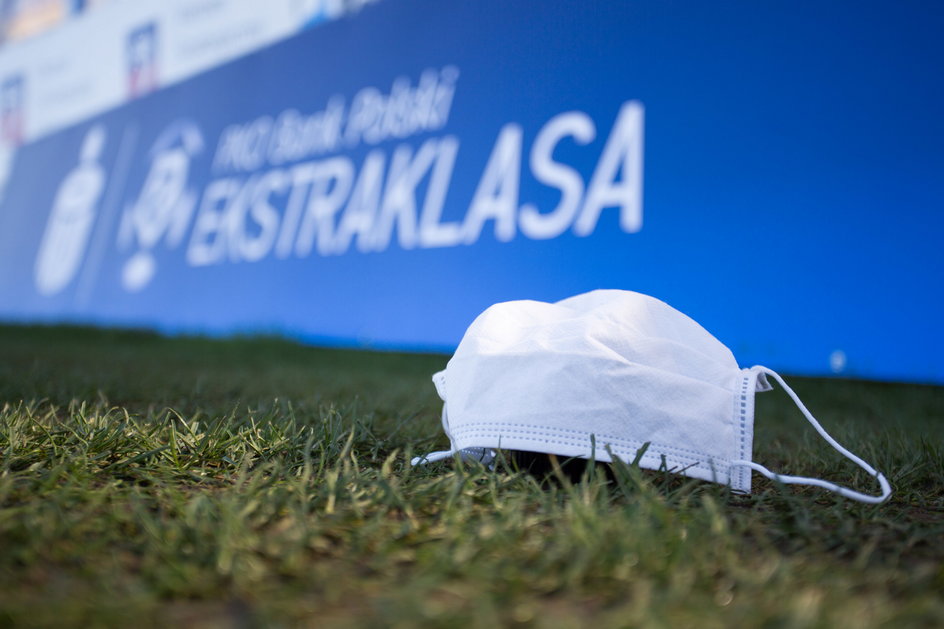 Na razie trybuny stadionów Ekstraklasy świecą pustkami, ale wkrótce powinno się to zmienić. 