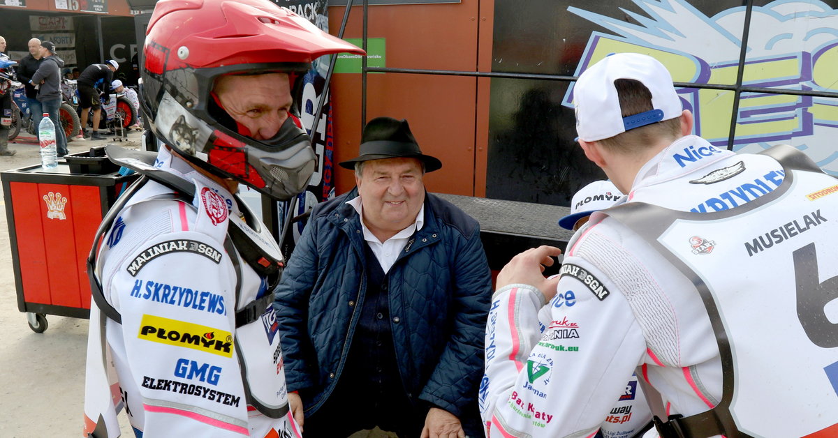 Skrzydlewski odcięty od mediów społecznościowych. Rodzina nie