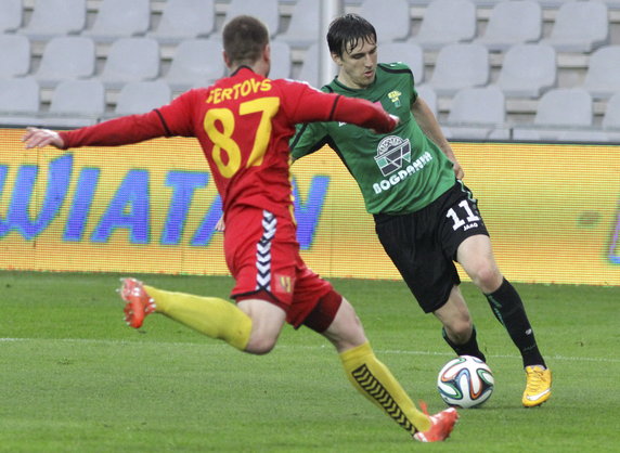 PIŁKA NOŻNA LIGA POLSKA KORONA KIELCE GÓRNIK ŁĘCZNA (Aleksandrs Fertovs Fiodor Cernych)