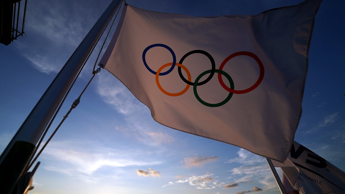 Flaga Olimpijska I Jej Znaczenie Tokio 2020. Kolory na fladze olimpijskiej. Sprawdź, czy wierzysz w ten