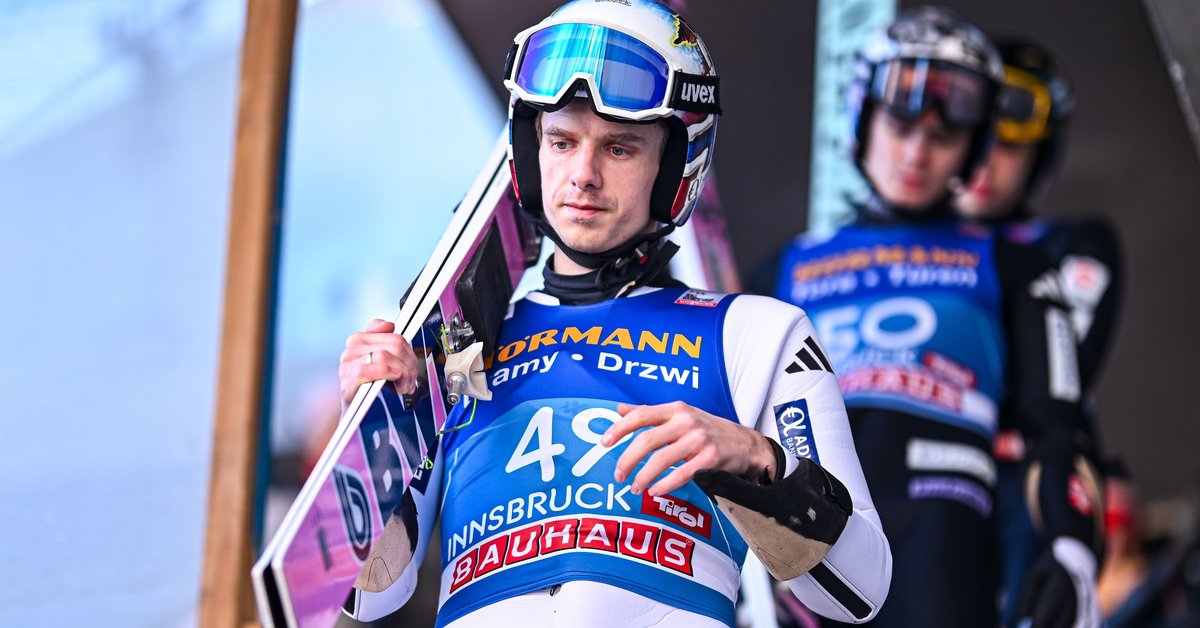 Top World Cup jumper snapped after event: “this is f***ing hopeless”