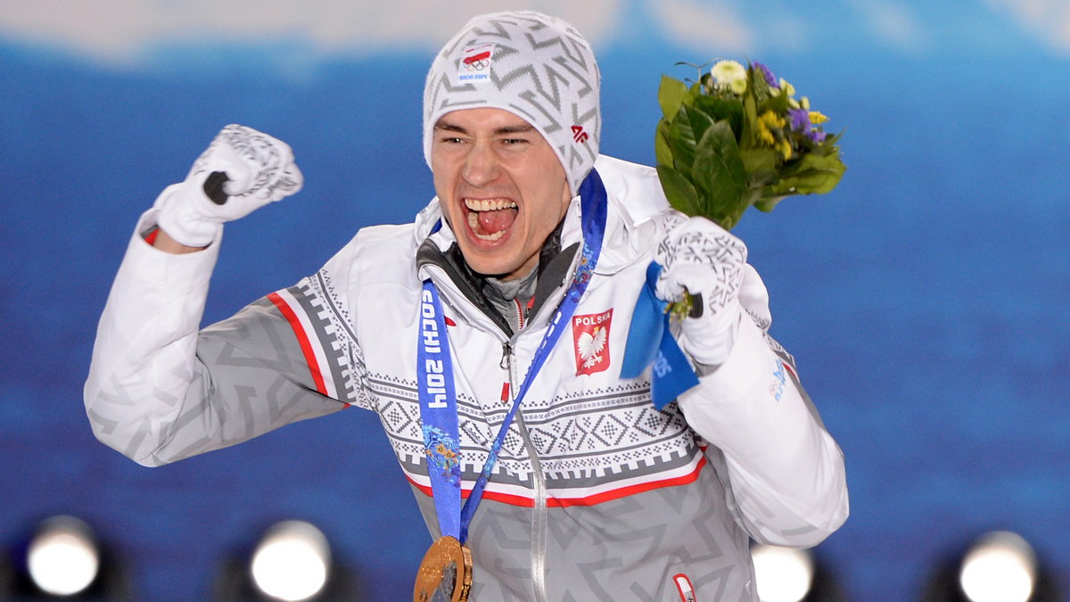 Kamil Stoch zadziwił świat podczas zimowych igrzysk w Soczi (2014). Indywidualnie triumfował na obu skoczniach.