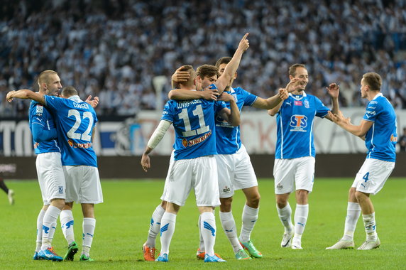 PIŁKA NOŻNA LIGA POLSKA LECH POZNAŃ GÓRNIK ZABRZE (Szymon Pawłowski Daylon Claasen Gergo Lovrencsics Karol Linetty Łukasz Trałka Tomasz Kędziora )