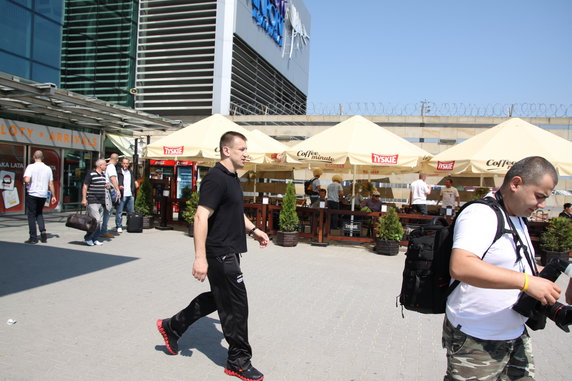 Tomasz Adamek przyleciał do Polski