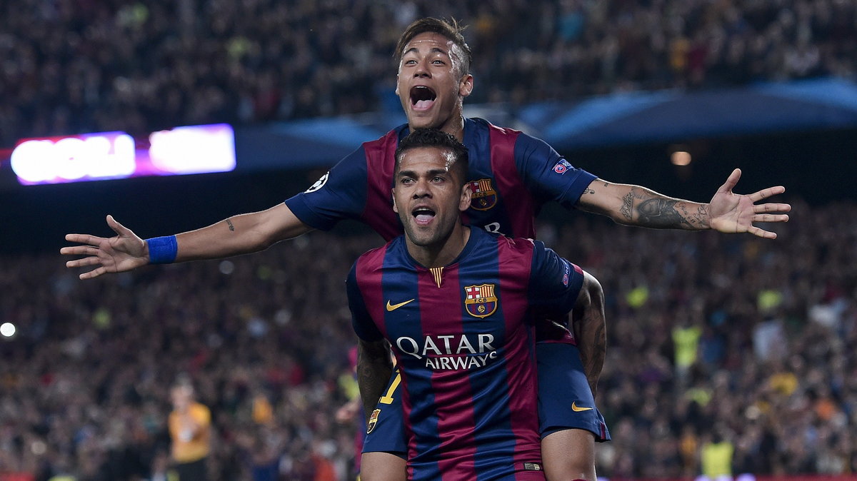 Neymar (u góry) i Daniel Alves