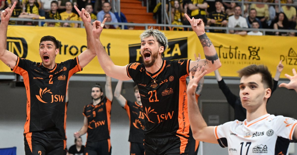 Uciekli rywalom spod topora! Mistrzowie Polski przedłużyli rywalizację o finał