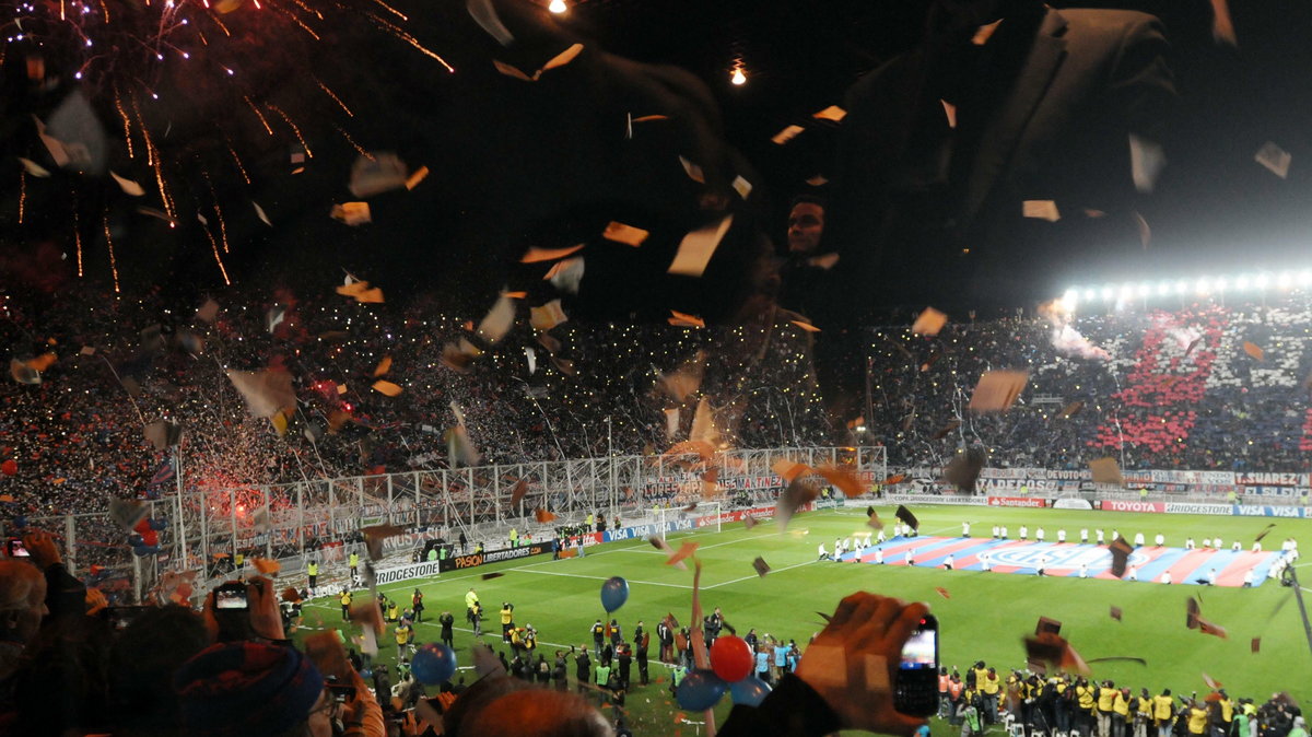 Kibice San Lorenzo świętują wygranie Copa Libertadores 2014