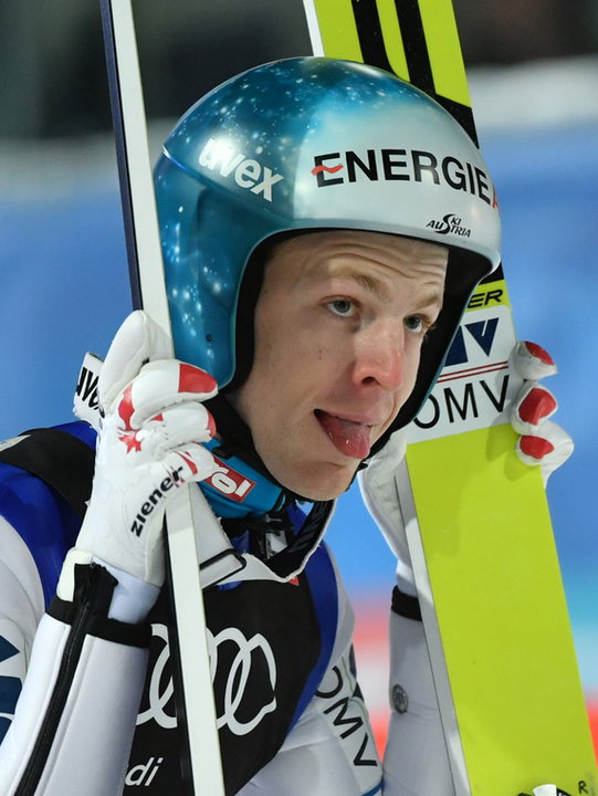 SKI-JUMPING-FOUR-HILLS