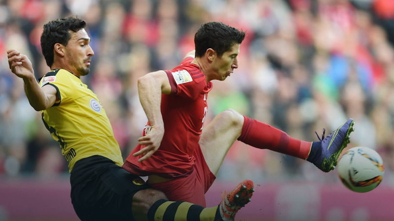 Mats Hummels i Robert Lewandowski, fot. AFP