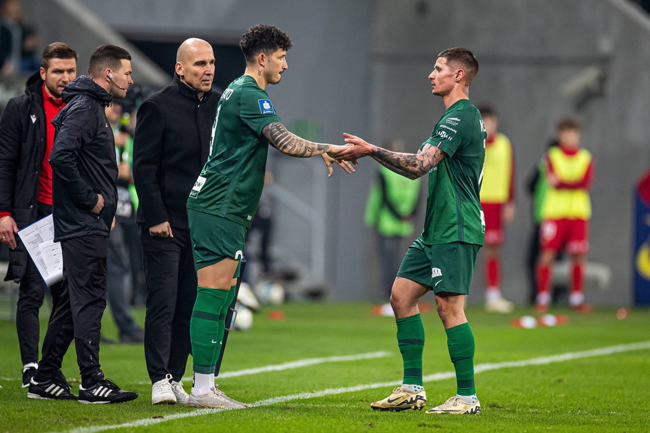 Erik Exposito i Patryk Klimala podczas meczu Śląsk - Widzew (2:1)