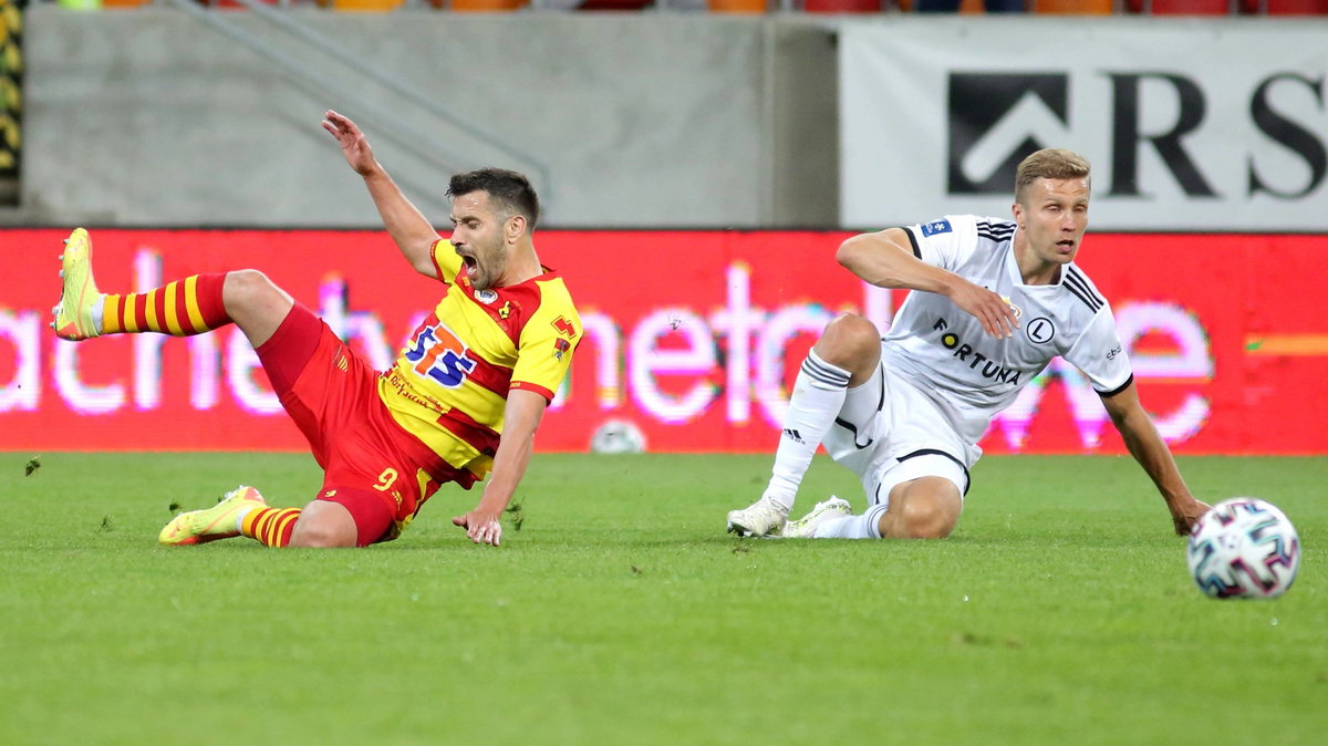 Maciej Makuszewski (Jagiellonia Białystok) i Igor Lewczuk (Legia Warszawa)