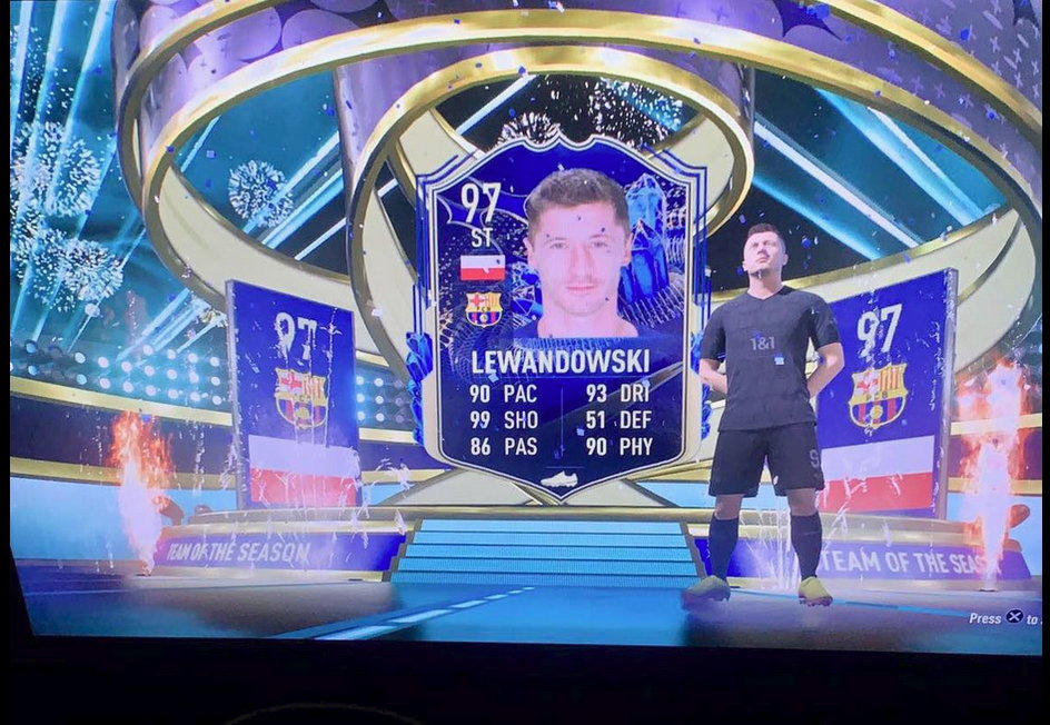 Lewandowski TOTS FIFA 23 dostępny przed premierą
