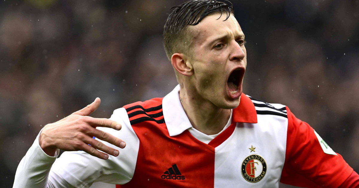 Ukraińcy są oburzeni nowym klubem Szymańskiego. "Krwawe pieniądze"