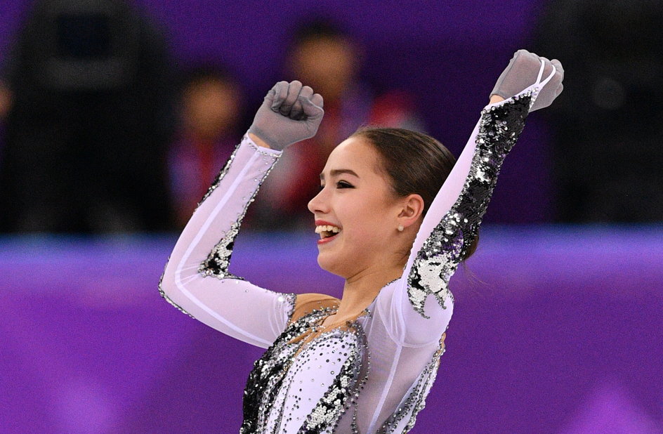 Alina Zagitowa - złota medalista z Pjongczangu. Miała wtedy 15 lat