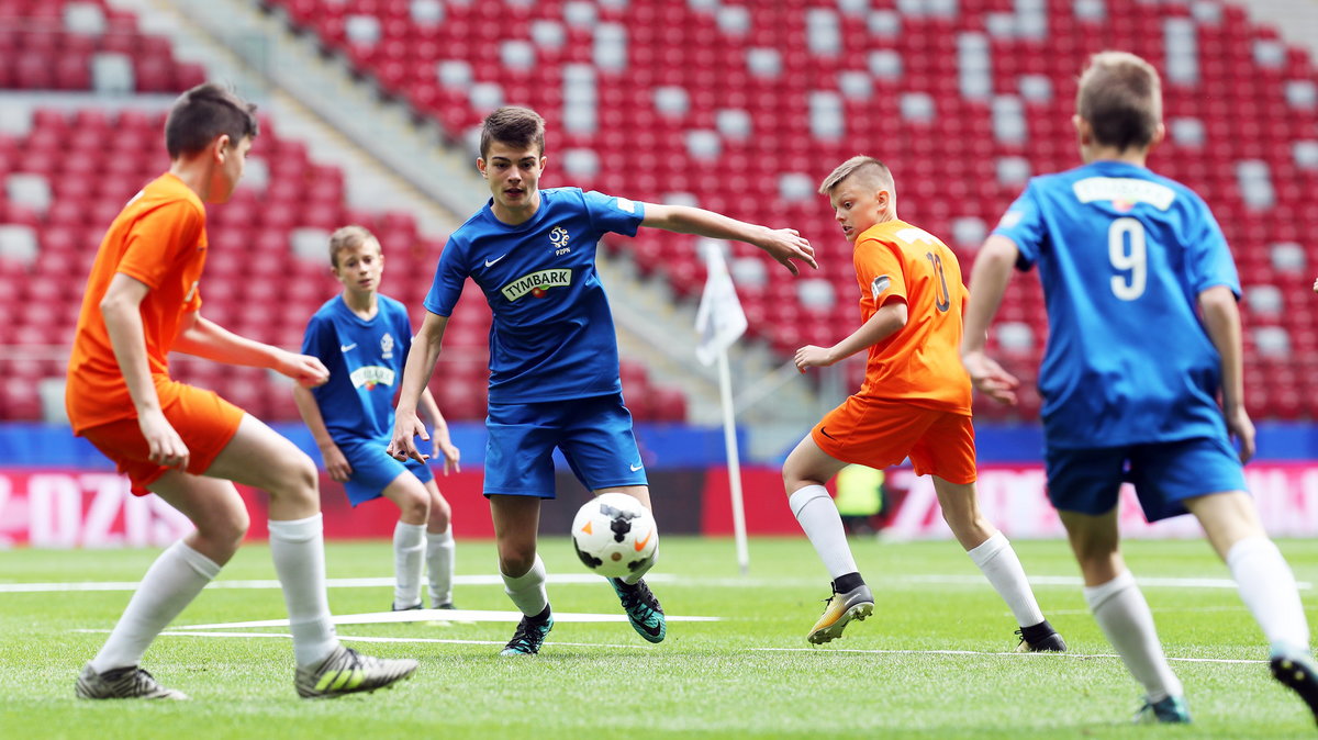 Z Podwórka na Stadion o Puchar Tymbarku