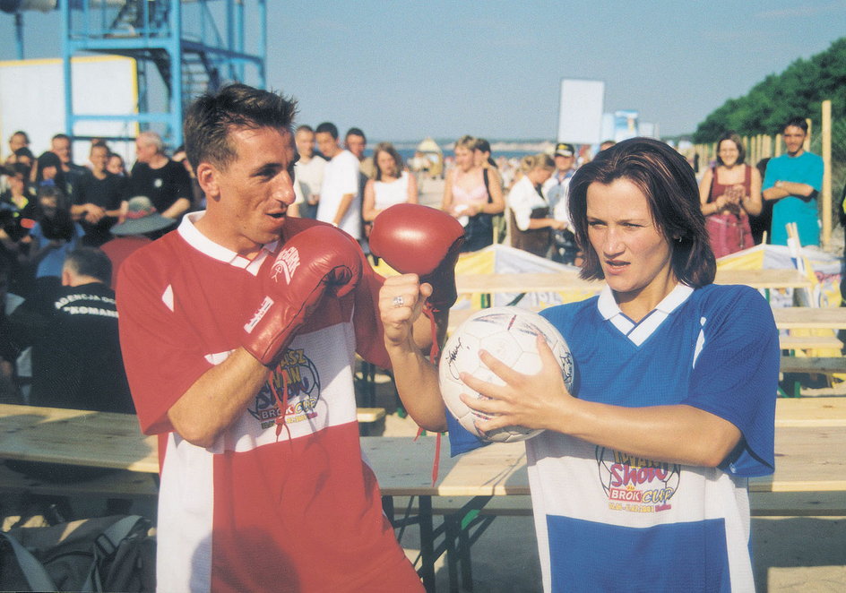 Tomasz Iwan i Iwona Guzowska (1 lipca 2001)