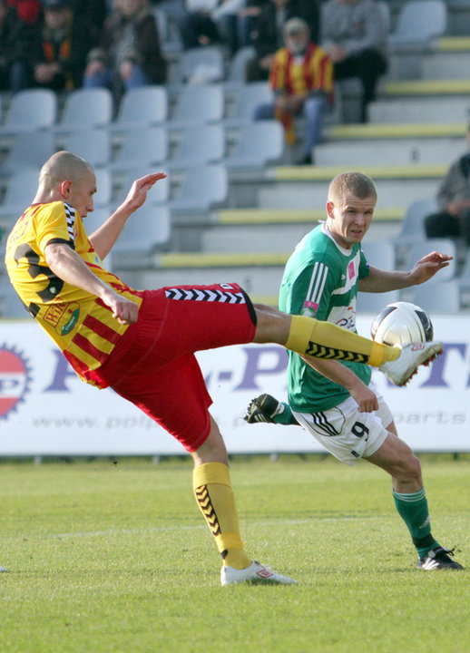 PIŁKARSKA EKSTRAKLASA KORONA KIELCE KONTRA GKS BEŁCHATÓW