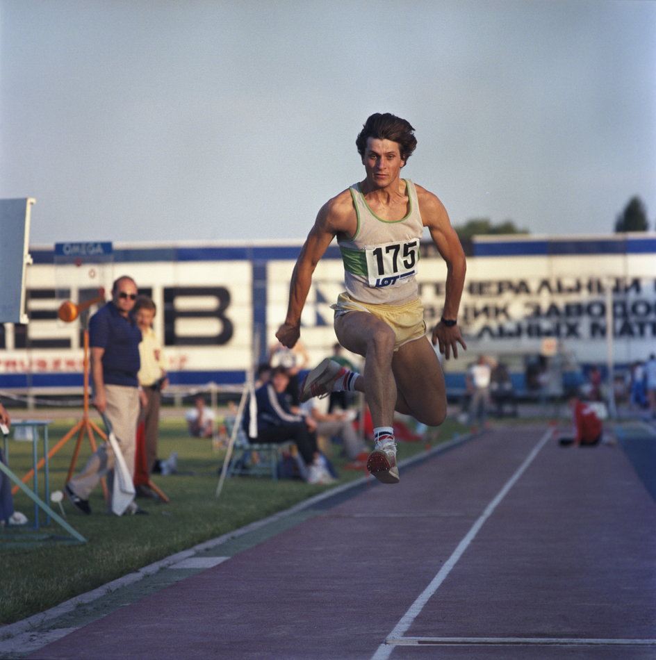 W 1983 roku mistrzem świata został również trójskoczek Zdzisław Hoffmann.