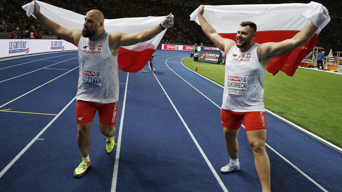 Michał Haratyk (L) i Konrad Bukowiecki