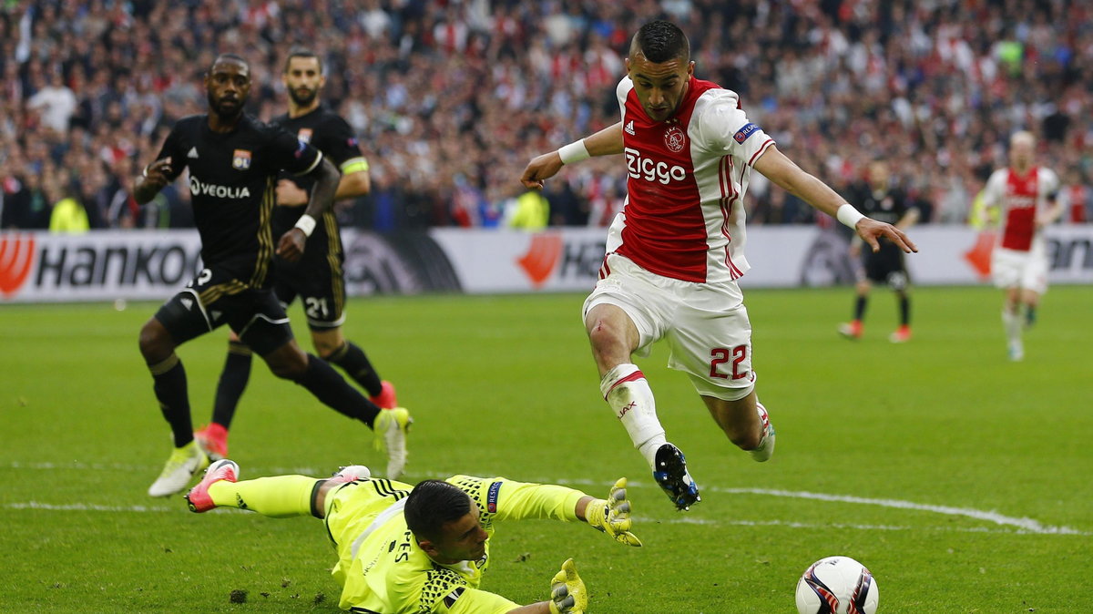 Ajax Amsterdam v Olympique Lyon