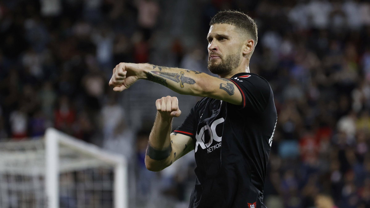 Mateusz Klich celebruje strzeloną bramkę w meczu DC United z Los Angeles Galaxy