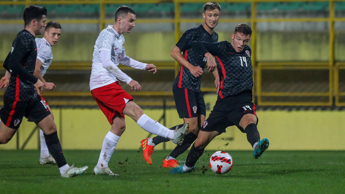 Mateusz Musiałowski w meczu kadry U-21