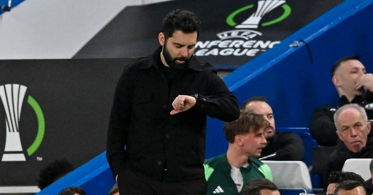 Co dalej z Feio? "Legia od lat wybierając trenera, rzuca się od ściany do ściany"