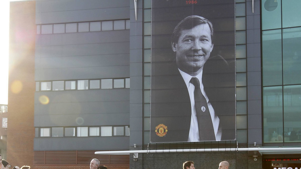 Wizerunek Aleksa Fergusona na stadionie Old Trafford