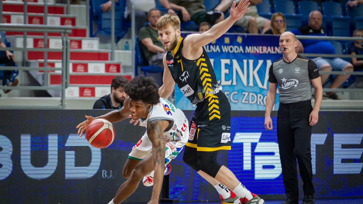 Deishaun Booker, Martynas Paliukenas